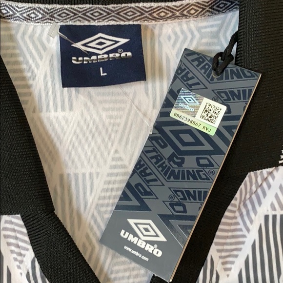 NWT Umbro Pro Training Cropped Jersey L - Picture 5 of 7
